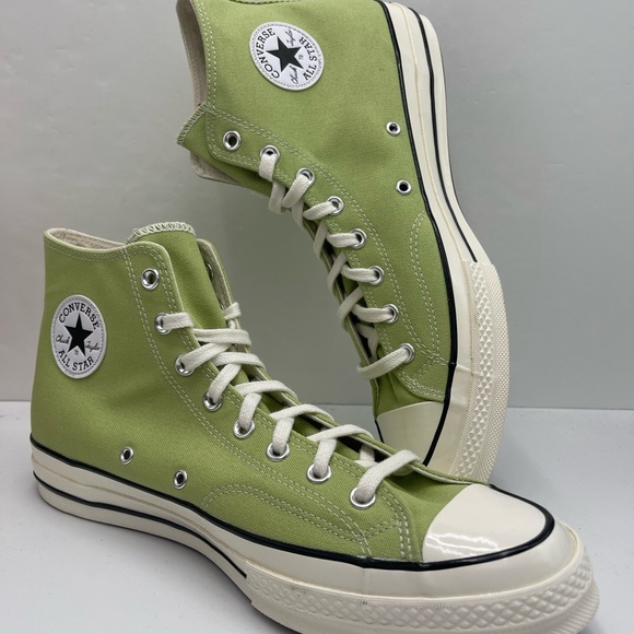 Converse Men’s A04585C CHUCK 70 HI
VITALITY GREEN/EGRET/BLCK High Tops Sneakers - Picture 14 of 16